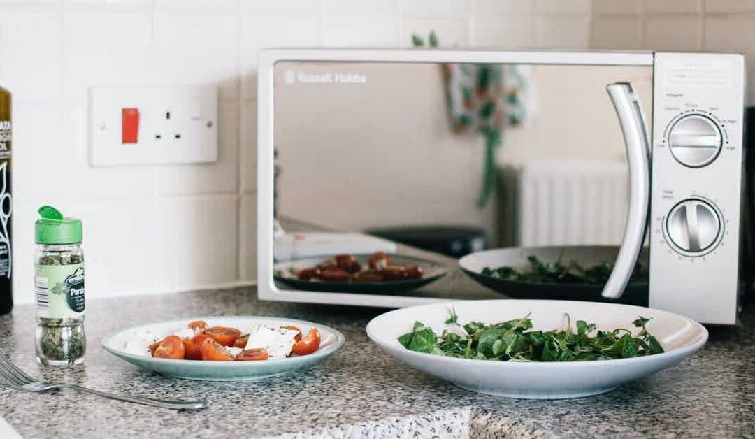 5 Ways To A Clean Microwave