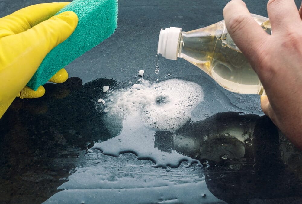 10 DIY Ways to Clean With Vinegar