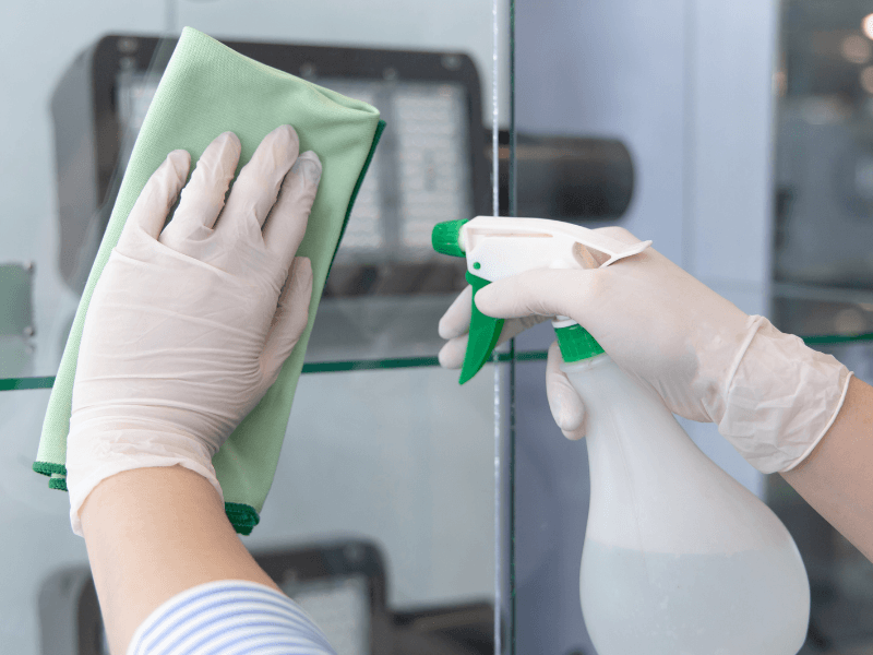 Your Pre-Thanksgiving Cleaning Checklist (Without the Stress) Your Pre-Thanksgiving Cleaning Checklist (Without the Stress)